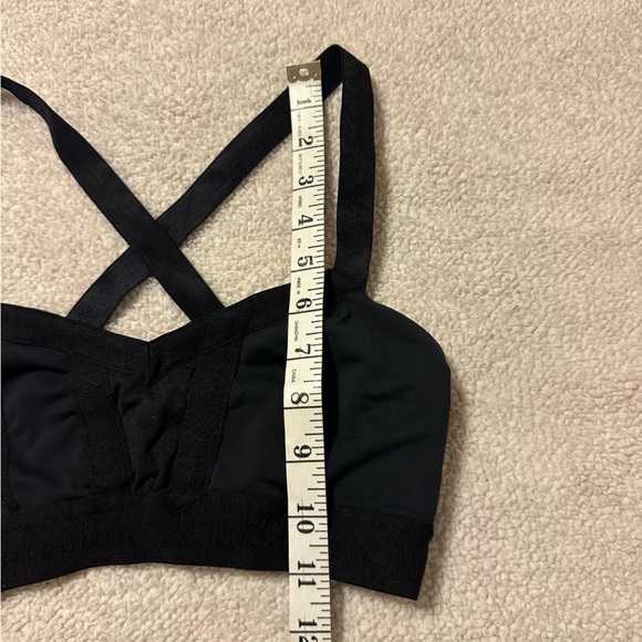 Lululemon Black Hot Class Sports Bra Cross Back - Picture 3 of 9